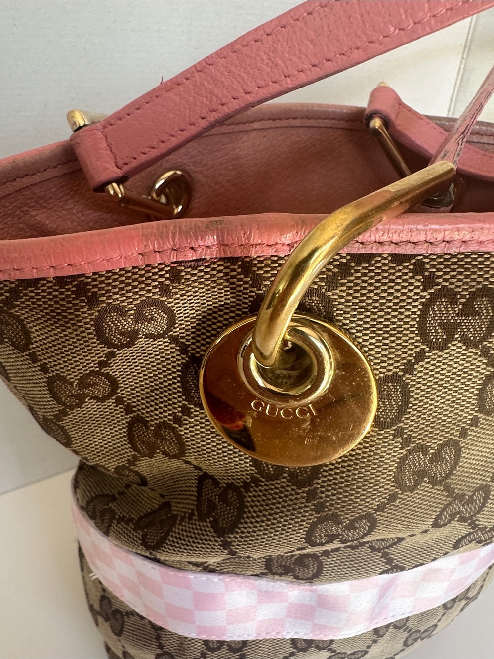 Gucci Mini Tote Monogram 
9” x 9” x 3”
120840 002404 - Picture 2 of 14